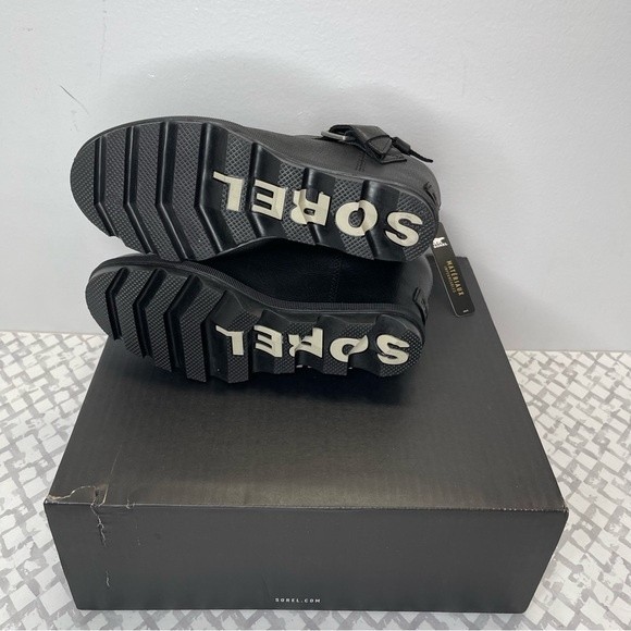 Sorel Joan of Arctic size 10 Waterproof Leather Wedge II Buckle Boot, Black - Picture 8 of 8